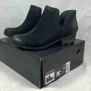 Sorrel Lola Cut Out Bootie - Black SZ6.5